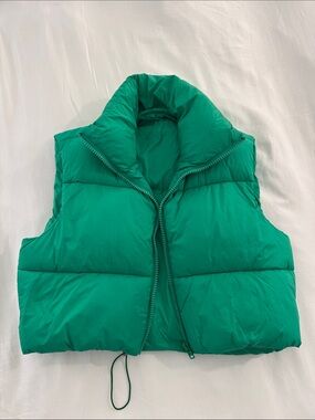 Cropped Green Puffer Vest